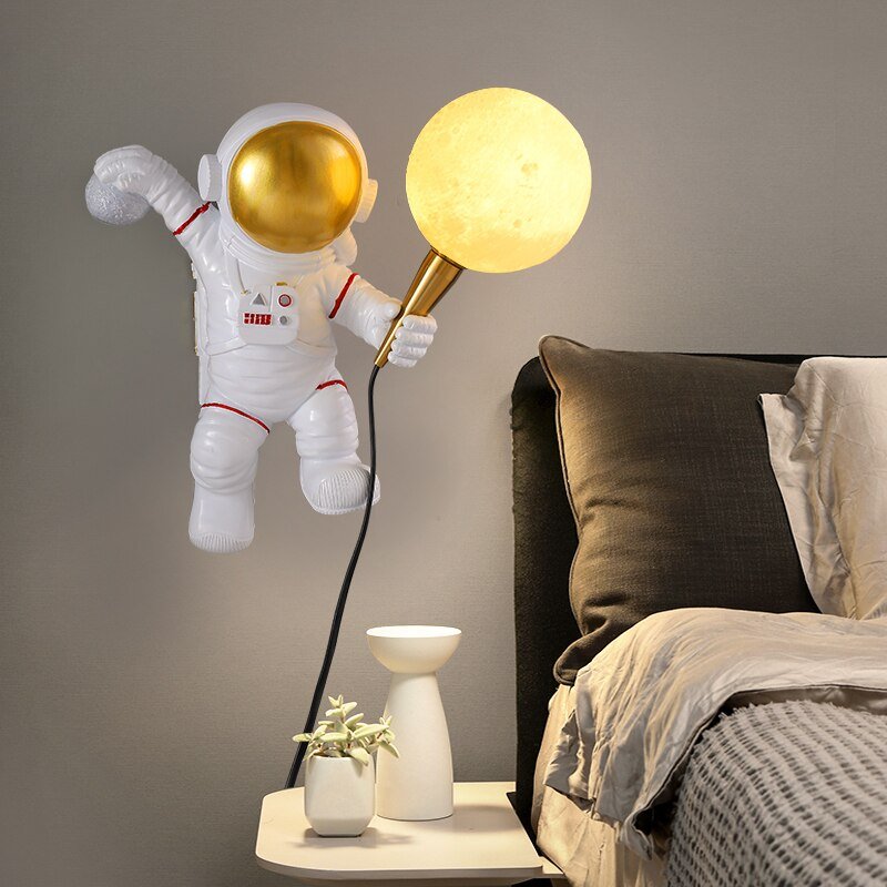 Astronaut Table Lamp – Unique Cosmic Design with Warm Glow for Bedroom or Desk Decor, Durable Resin and PVC Construction 3